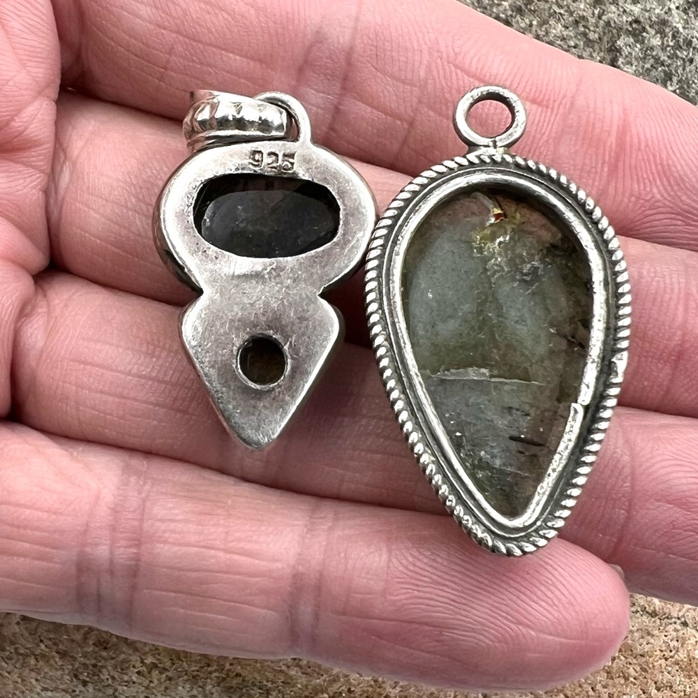 Two Sterling Silver Natural Labradorite Pendants - Picture 4 of 4